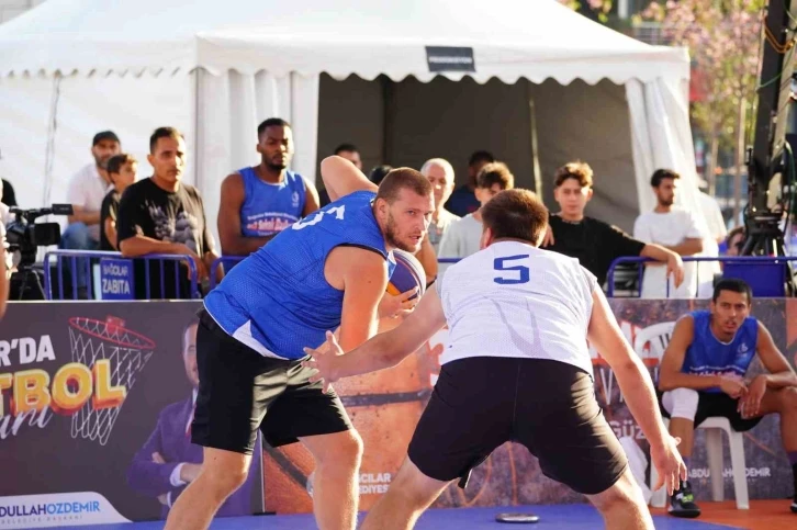 Bağcılar Belediyesi’nin düzenlediği 3x3 Basketbol Turnuvası sona erdi
