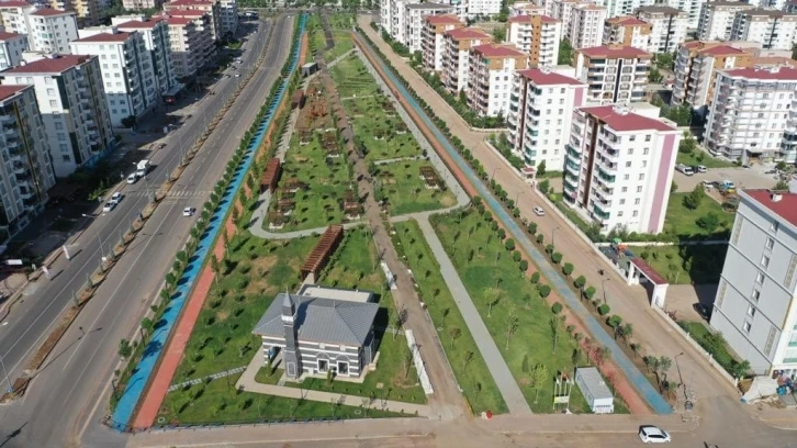 Bağlar Belediyesi ilçeye 43 ayda 11 park kazandırdı
