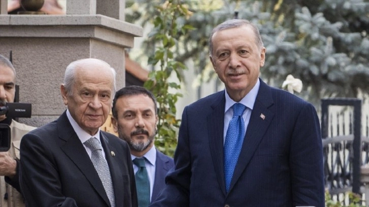 Bahçeli ve Erdoğan arasında sürpriz görüşme sonlandı