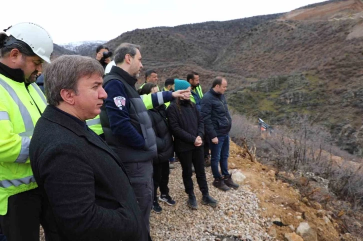 Bakan Bayraktar: “İliç’te halk sağlığını tehlikeye düşürebilecek, çevreyi tehdit edecek bir olumsuzluk yoktur”
