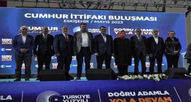 Bakan Dönmez ’Cumhur Buluşuyor’ programına katıldı