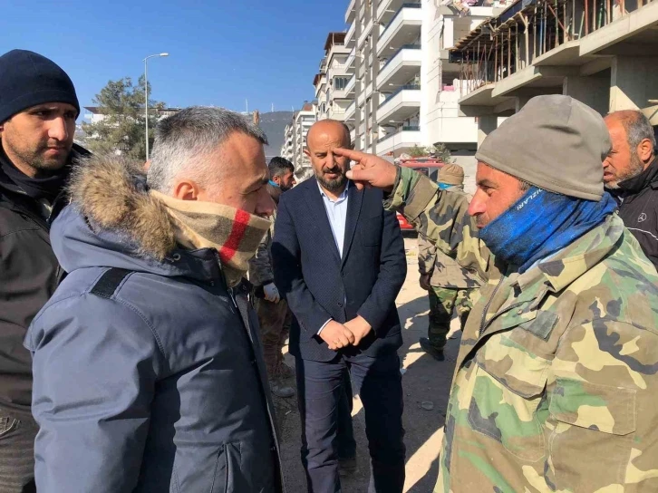 Bakan Dönmez: "BOTAŞ onarım işlemlerini tamamladı. Artık bu şehirlerimizin girişinde doğalgaz var"
