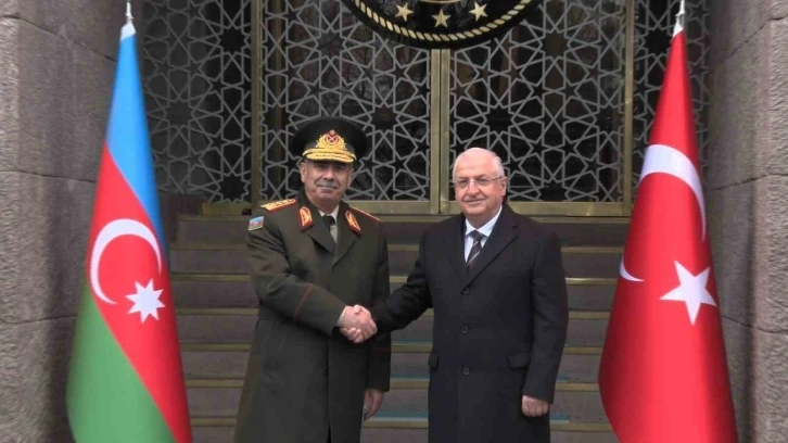 Bakan Güler, Azerbaycan Savunma Bakanı Hasanov ile bir araya geldi

