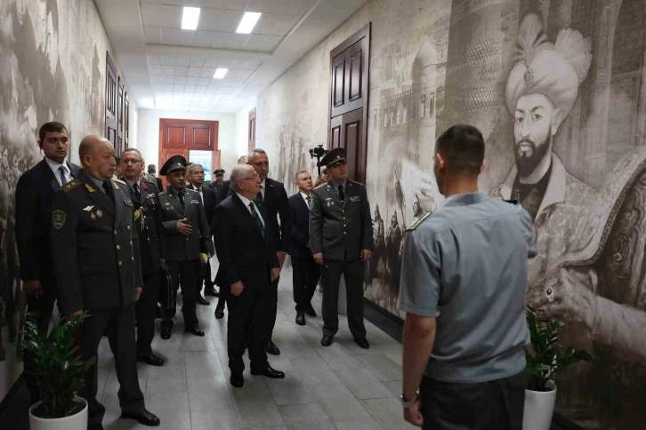 Bakan Güler, Özbekistan Savunma Bakanı Kurbanov ile görüştü
