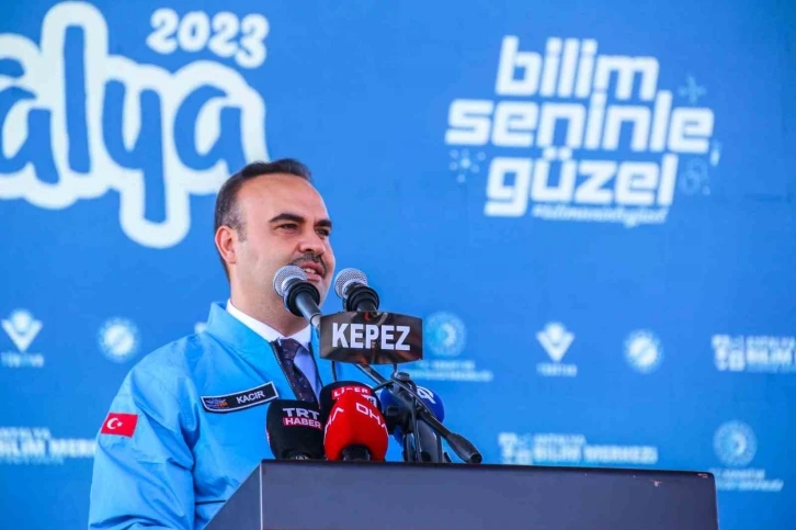 Bakan Kacır: “Ülkemizi adım adım küresel bir üretim üssü haline getiriyoruz”
