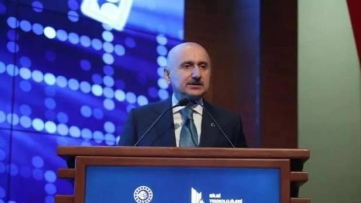 Bakan Karaismailoğlu: 2022'de 65 milyar 256 milyon gigabayt internet kullandık