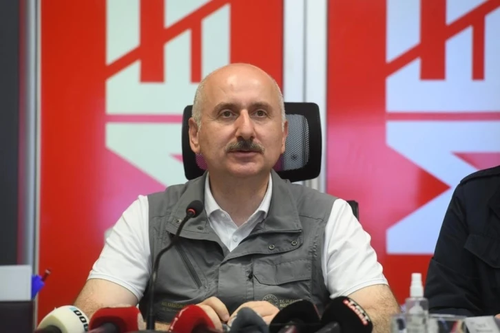 Bakan Karaismailoğlu: “Maddi kayıplar kısa sürede telafi edilecektir”
