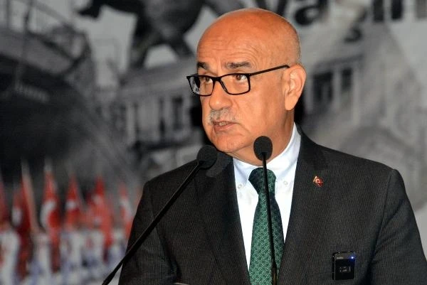 Bakan Kirişci: Gençliğine güvenen milletler, her zaman aydınlık olmaya muktedirdir