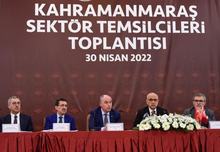 Bakan Kirişci, tarım sektör temsilcileriyle bir araya geldi
