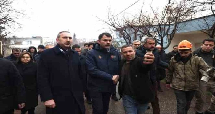 Bakan Kurum: “TOKİ’mizle tüm birimlerimizle inşa faaliyetlerini yürüteceğiz"