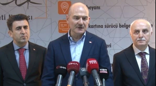 Bakan Soylu: "Bankalarda yeni kimlik olmadan işlem yapılamayacak"
