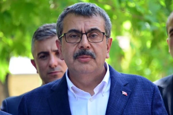 Bakan Tekin: Kahramanmaraş'ta eğitim- öğretim süreci sorunsuz başlayacak