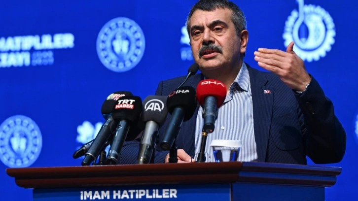 Bakan Tekin'den imam hatip okullarıyla ilgili açıklama