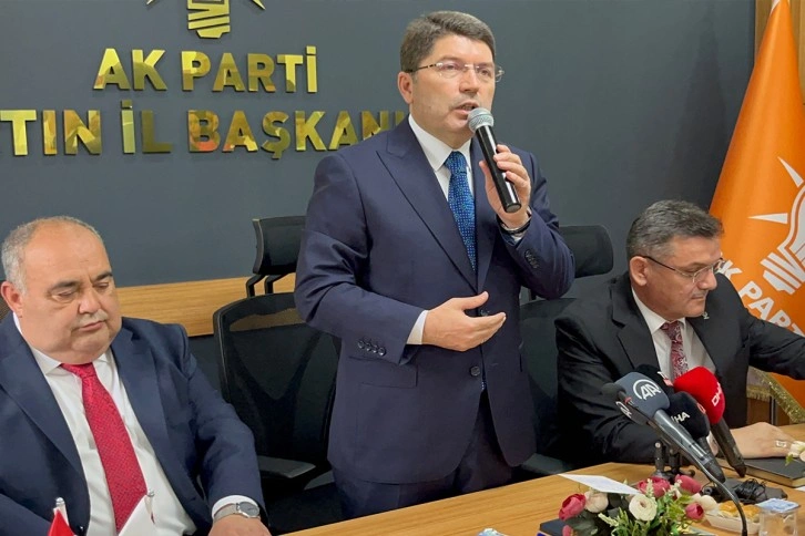 Bakan Tunç'tan İsveç'te Kur'an-ı Kerim yakılmasına tepki