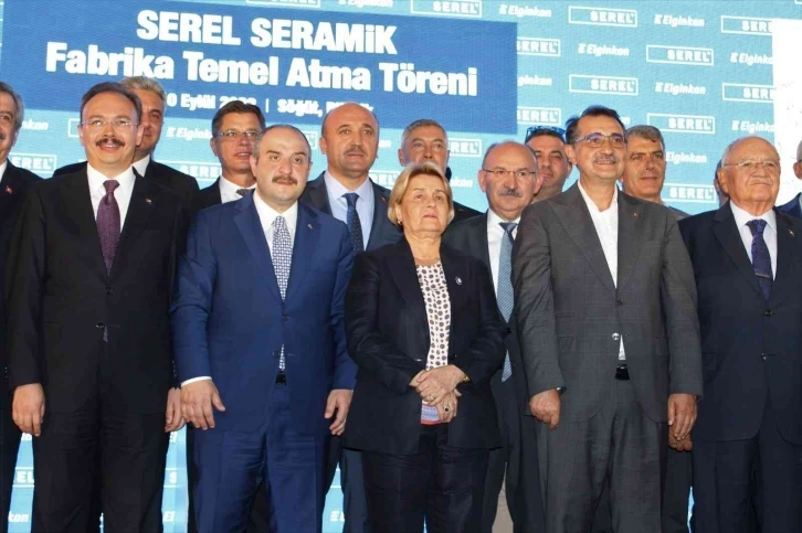 Bakan Varank ve Dönmez Söğüt’te temel atma törenine katıldı
