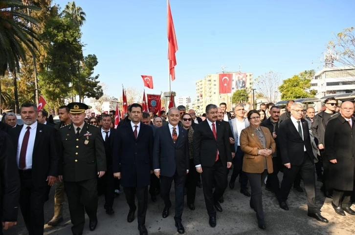 Bakan Yanık: "Bizi senelerce yapay kamplaşmalarla ayırmaya, bölmeye çalıştılar"
