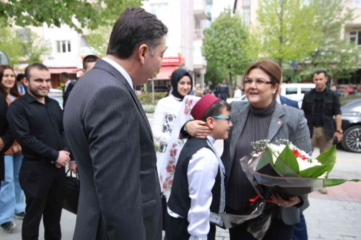 Bakan Yanık: "Kırşehir gönül köprülerinin kurulduğu bir il”
