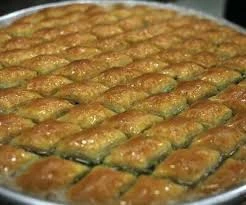 Baklava El yakıyor 