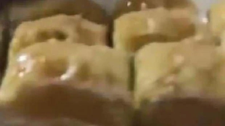 Baklava paketinden uyuşturucu çıktı