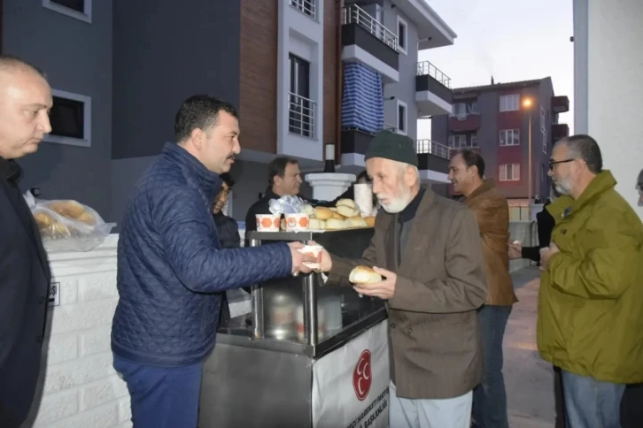 Balıkesir’de MHP’den sabah çorbası
