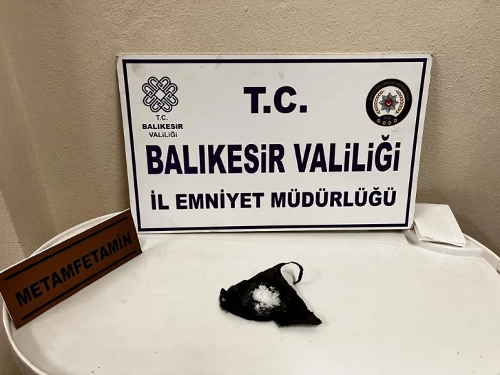 Balıkesir’de operasyonda 3 şüpheli yakalandı
