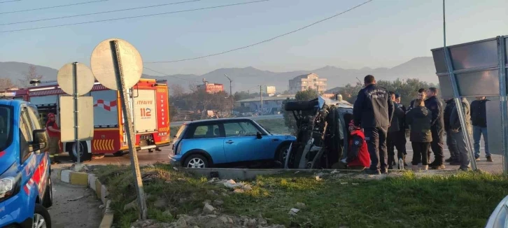 Balıkesir’de trafik kazası: 3 yaralı
