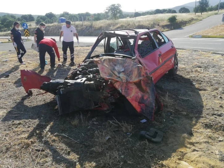 Balıkesir’de trafik kazası bir ölü bir yaralı
