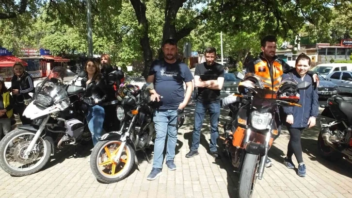 Balıkesirli motorcular Burhaniye’de
