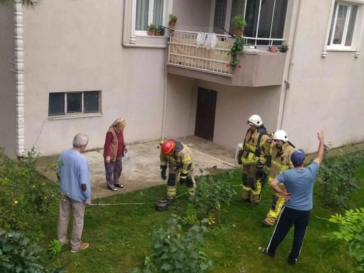 Balkonda patlayan tüp paniğe neden oldu
