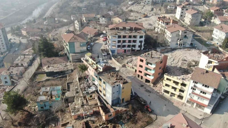 Bartın’da üçüncü etap kentsel dönüşüm projesi için yıkımlar sürüyor
