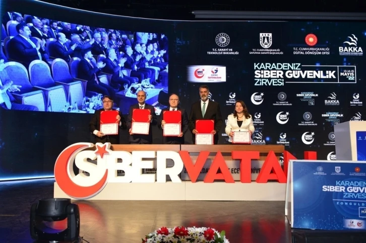 Bartın Üniversitesinin de paydaşı olduğu “Karadeniz Siber Güvenlik Zirvesi” başladı
