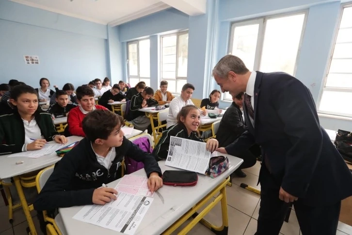 BAŞARININ YOLU ŞAHİNBEY BELEDİYESİ GENÇLİK MERKEZLERİNDEN GEÇİYOR