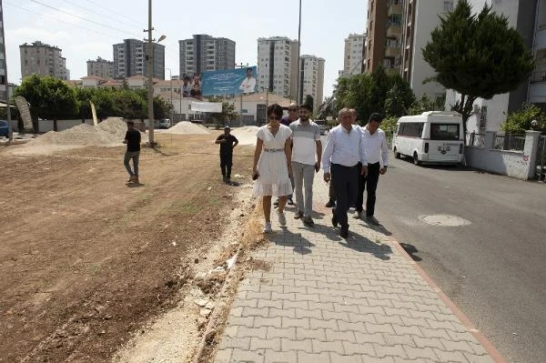 Başkan Akay’dan bir günde 4 mahalle ziyareti