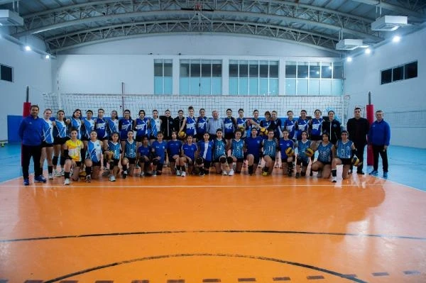 Başkan Akay: Voleybol branşını canlandırmalıyız 