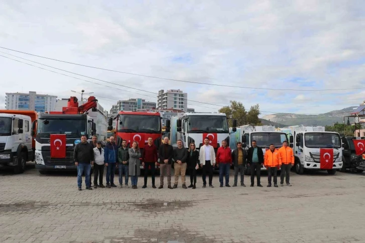 Başkan Arıkan; Söke Belediyesi’ne 8 yeni hizmet aracı daha kazandırdı
