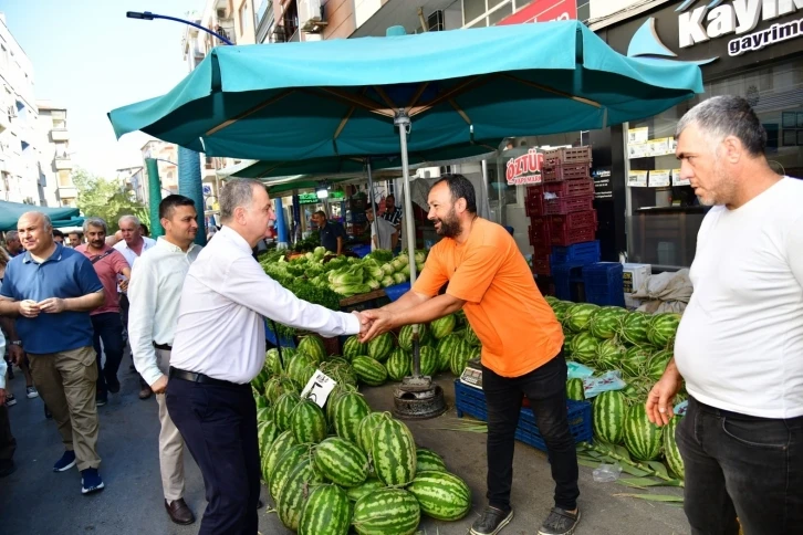 Başkan Balaban, Karaköy pazarı esnafını dinledi
