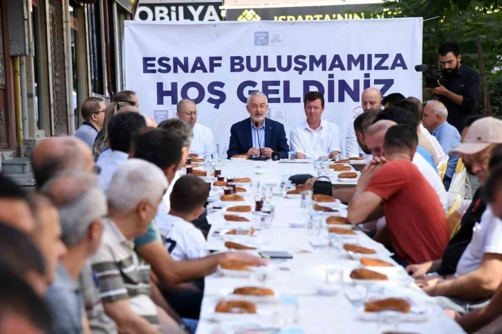 Başkan Başdeğirmen, Yayla Mahallesi esnafıyla bir araya geldi
