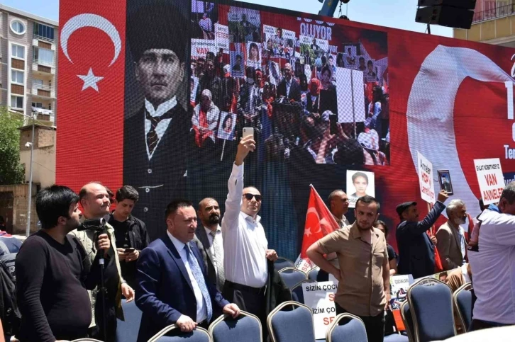 Başkan Beyoğlu; "Annelerin haklı direnişi dünyaya örnek oldu"
