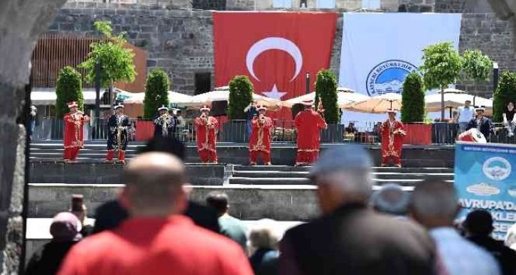 Başkan Büyükkılıç, Avrupa’daki Türkleri Kayseri’de buluşturuyor