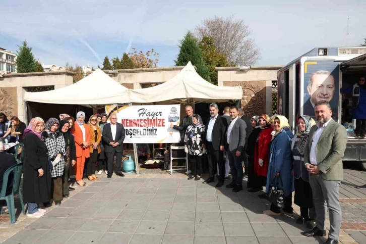 Başkan Büyükkılıç, depremzede çocuklar için düzenlenen panayırı ziyaret etti
