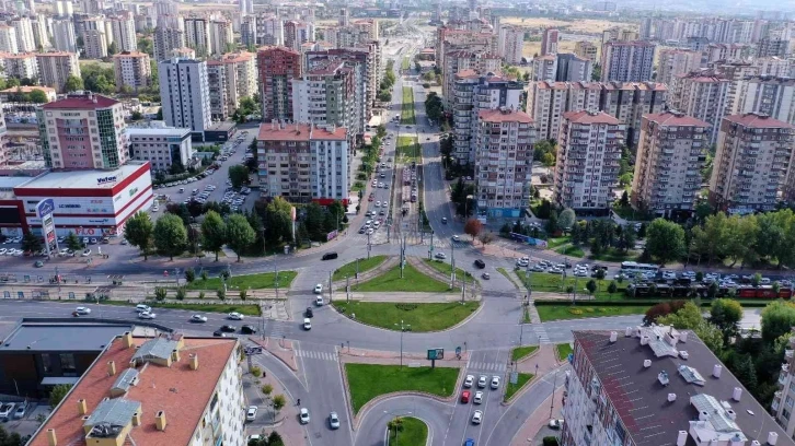 Başkan Büyükkılıç: "T2 tramvay hattı yeniden hizmete açıldı"
