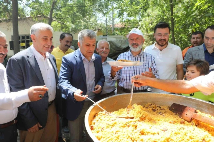 Başkan Çolakbayrakdar’dan şenlik tadında buluşma
