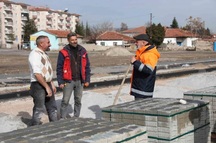 Başkan Çolakbayrakdar: “Kocasinan’ın yeni bulvarı ve yolları,  Türkiye’ye örnek”
