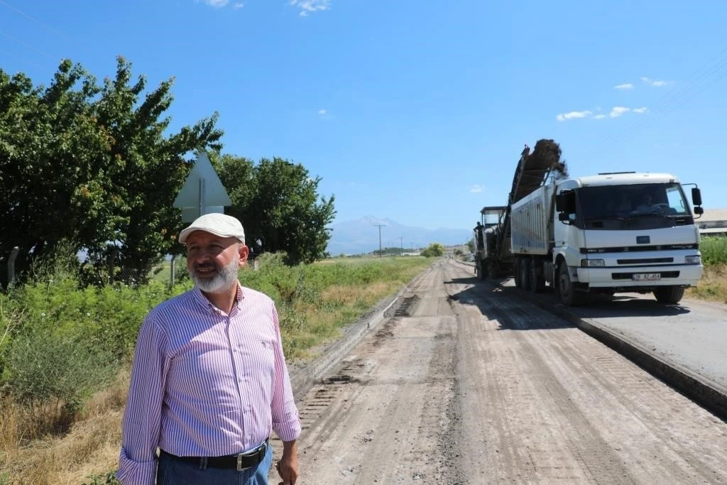 Başkan Çolakbayrakdar: &quot;Hizmetlerimizle geleceğin kırsalını yeniden inşa ediyoruz&quot;
