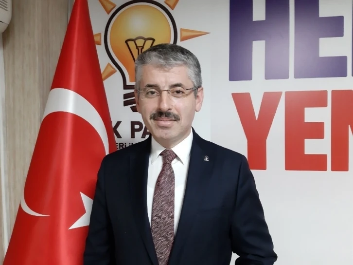 Başkan Çopuroğlu: "Yeni yılın tüm insanlığa sağlık, huzur ve mutluluk getirmesini dilerim"
