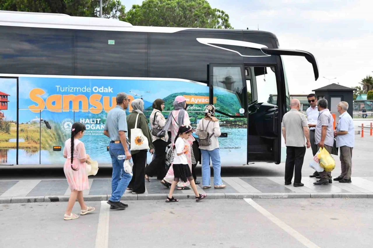 Başkan Doğan: "Odak Samsun otobüslerimizle şehrimizin güzelliklerini herkese tanıtıyoruz”
