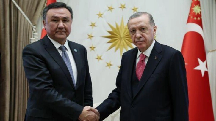 Başkan Erdoğan, Ömüraliyev ile görüştü