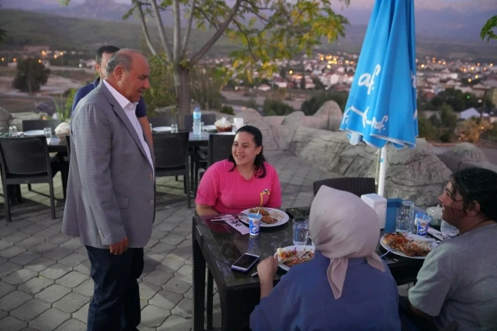 Başkan Otgöz, üniversite gençliği ile buluştu
