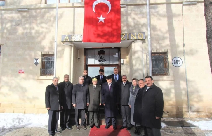 Başkan Pekmezci ve Belediye Meclis Üyelerinden şükran ziyareti
