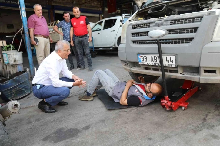 Başkan Tarhan, sanayi esnafının sıkıntılarını dinledi
